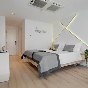 Pax 3*, Split Croácia